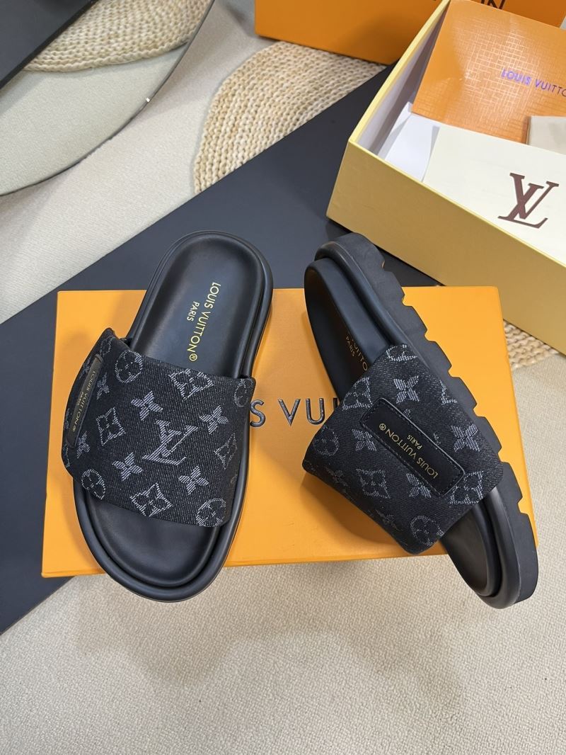 Louis Vuitton Slippers